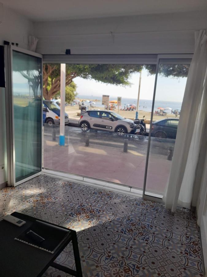מאלגה Beachfront House מראה חיצוני תמונה