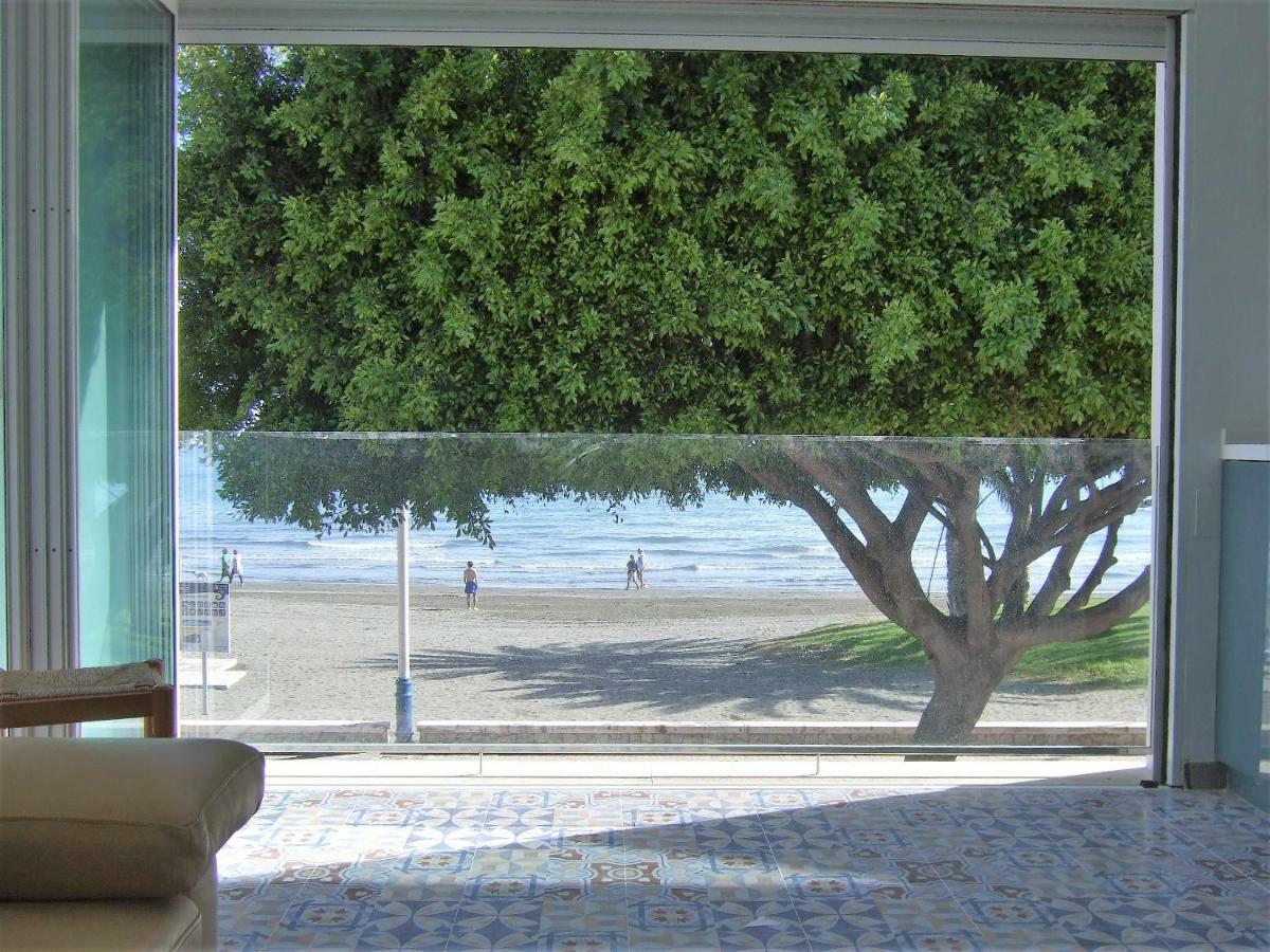 מאלגה Beachfront House מראה חיצוני תמונה